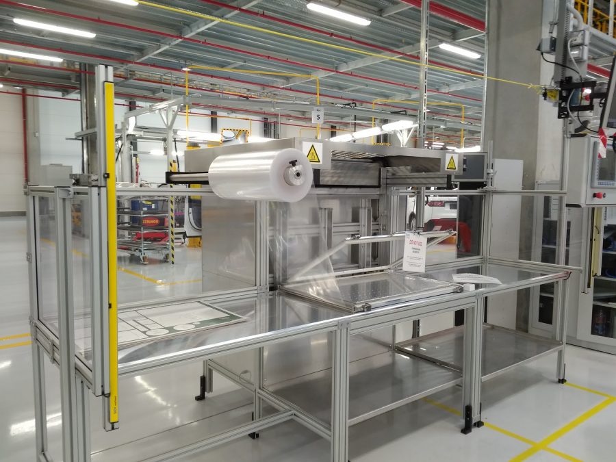 Skin Packaging machine