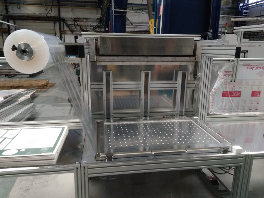 Skin Packaging machine